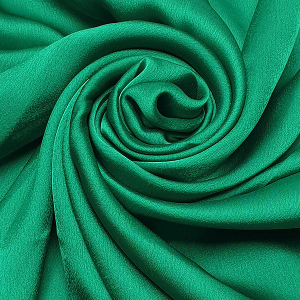NEW | Rayon Silk Luxury Hijab | Green Ray - Mai Official
